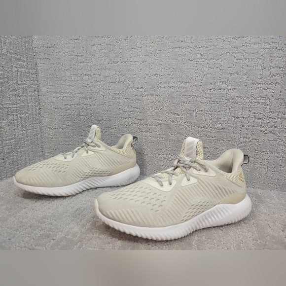 Adidas Alphabounce Women's Size 6.5 Beige Athletic Running Sneakers Shoes BW1196 - Picture 4 of 11